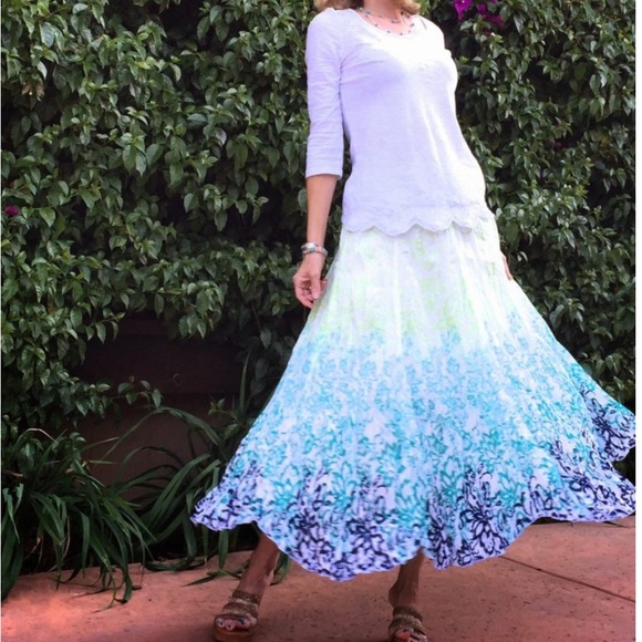 Chadwick’s of Boston Blue Green White Ikat Printed Floral Maxi Skirt. Size M. - Picture 12 of 12